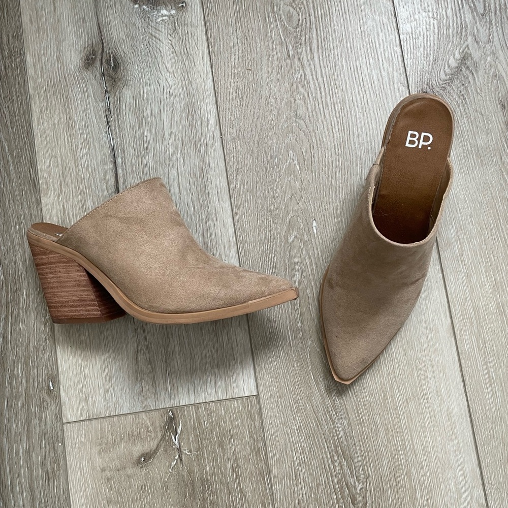 BP heeled mules